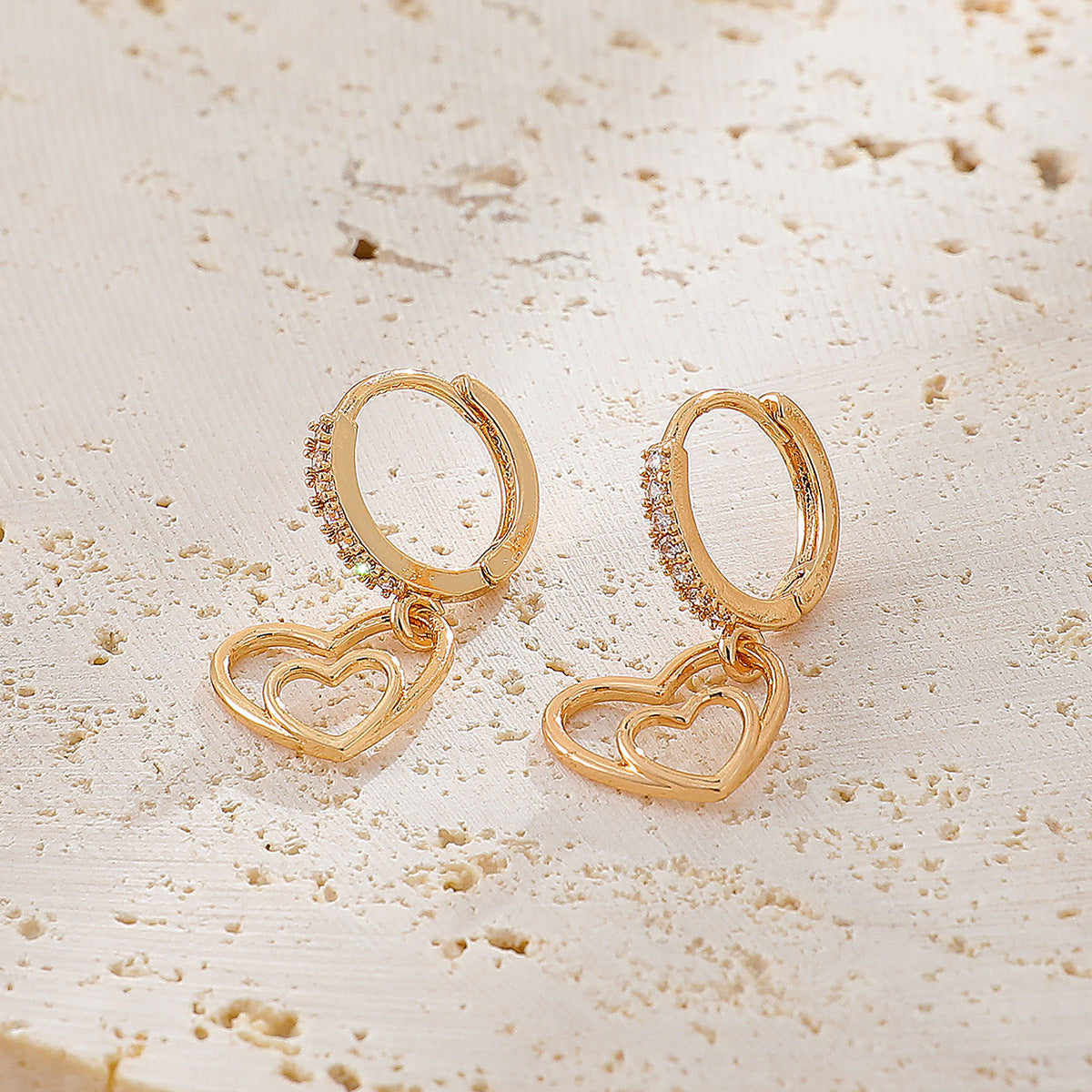 Copper Inlaid Zircon Peach Heart Earrings High Sense