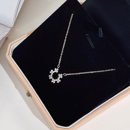 Women's Fashion Simple Sterling Silver Flowers Pendant Necklace