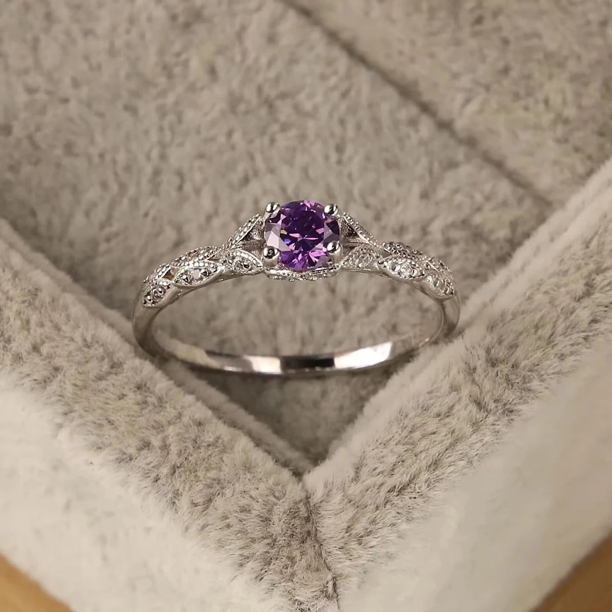 Silver light luxury style amethyst zircon women's ring European and American simple fashion gem temperament ring