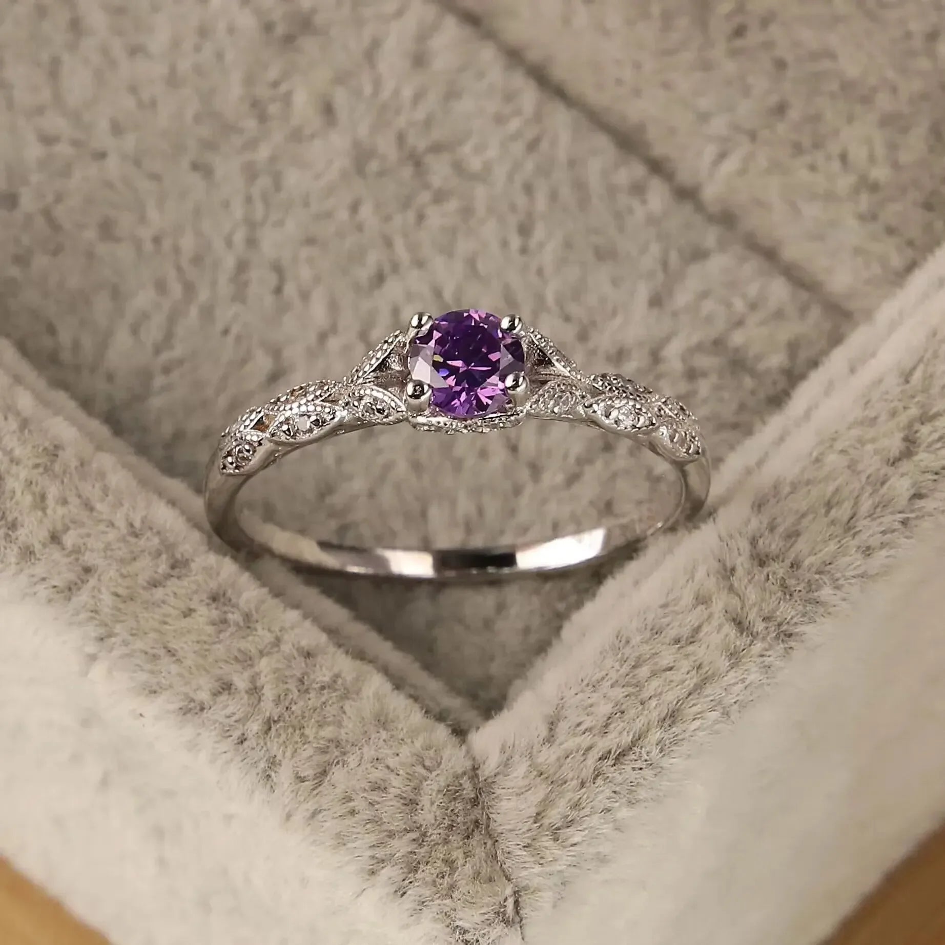 Silver light luxury style amethyst zircon women's ring European and American simple fashion gem temperament ring