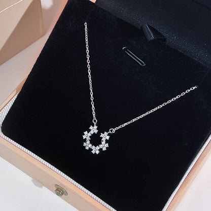 Women's Fashion Simple Sterling Silver Flowers Pendant Necklace